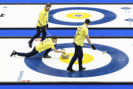 Sverige briljerar i curling-VM